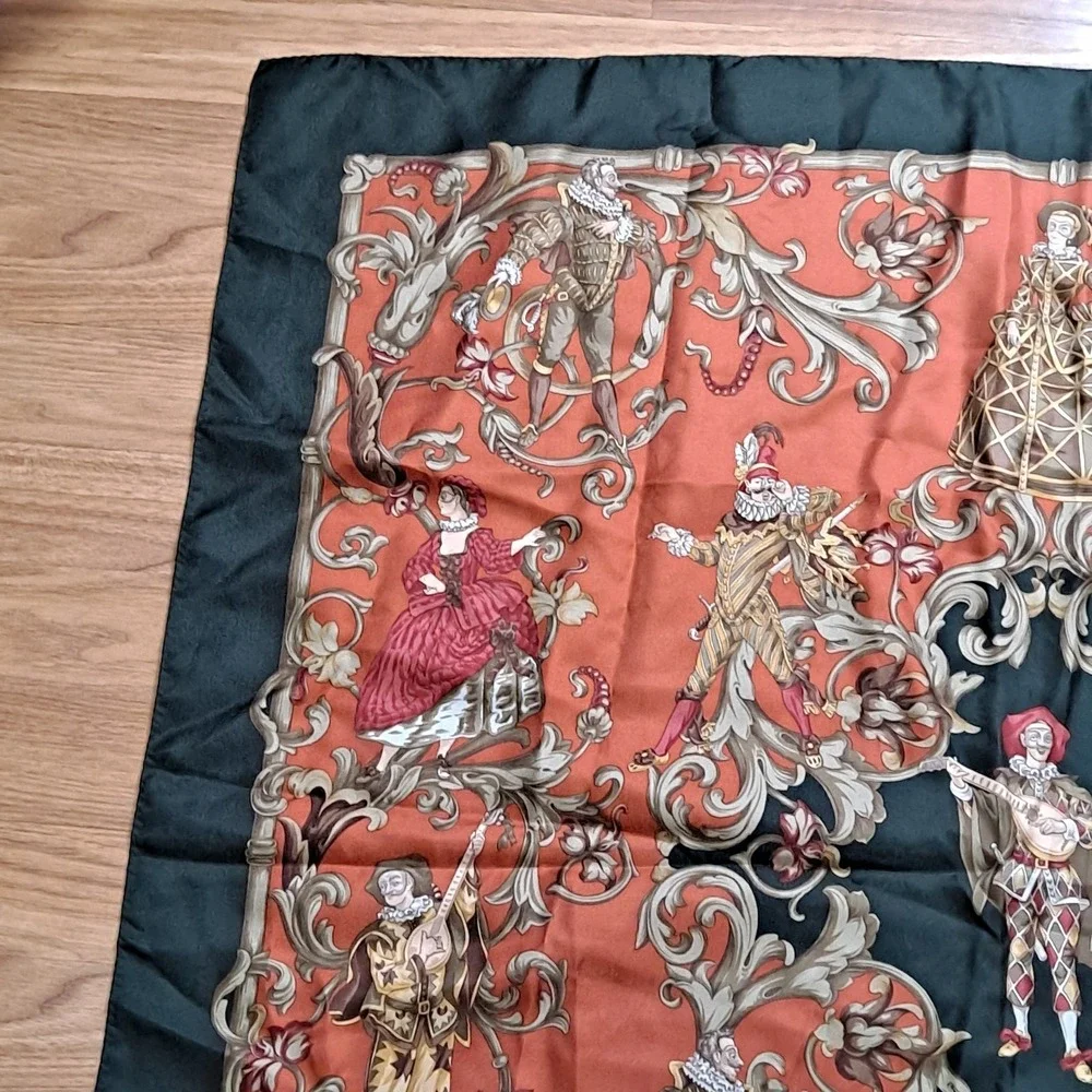 Les Fetes Du Roi Soliel Unbranded Polyester Scarf 35x35 Inches